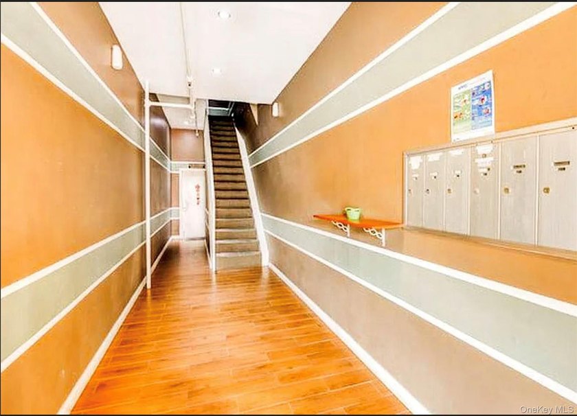 Excellent investment opportunity in the heart of Bushwick! This - photo 4
