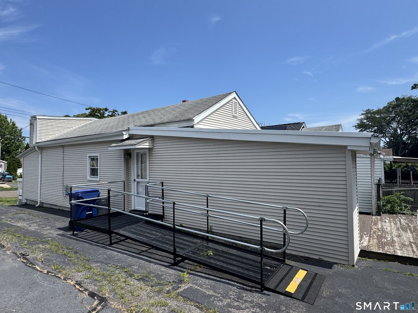 LOCATION, LOCATION, LOCATION! Just one block from Sea Bluff - photo 14