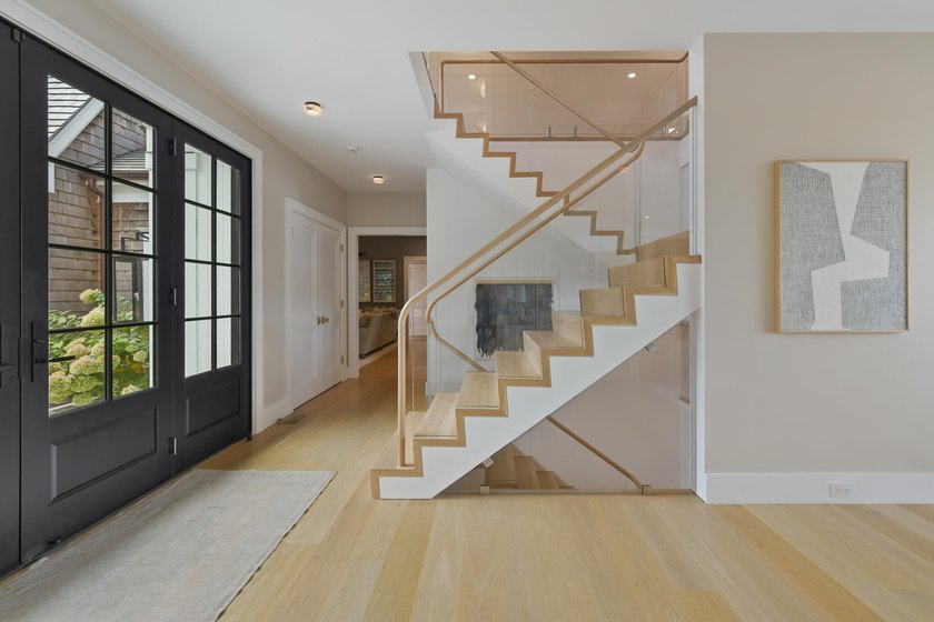 This stunning waterfront home is nestled within a coveted North - photo 6