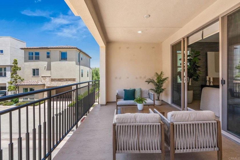 Located in the highly desirable Sur 33 community of Del Sur - photo 7