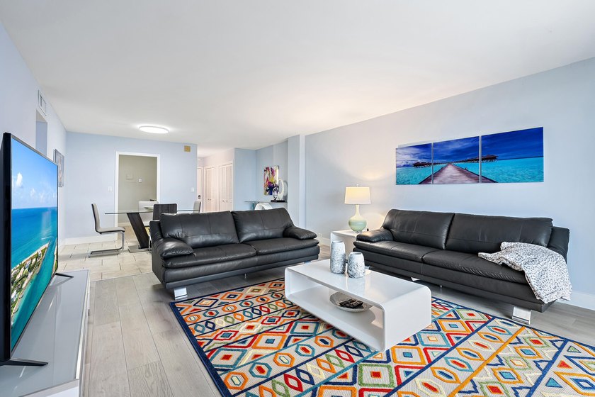 Experience exceptional waterfront living in the sought-after - photo 5