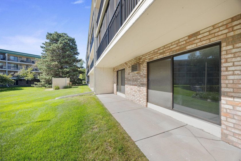 Welcome Home! Greenbrier Village has so many amenities, you can - photo 25