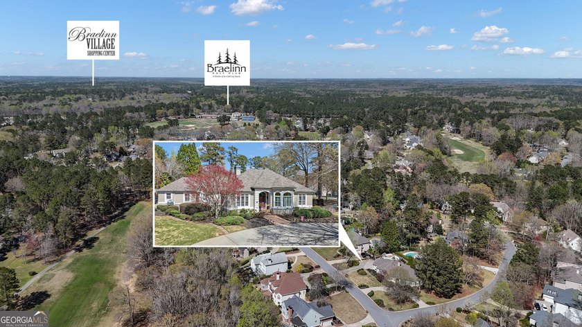 Stunning large Ranch home. No Stairs! Perfect for those who like - photo 4