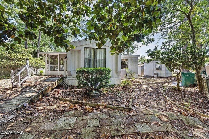 Own the home and the land. No HOA, no lot rent, no restrictions - photo 2