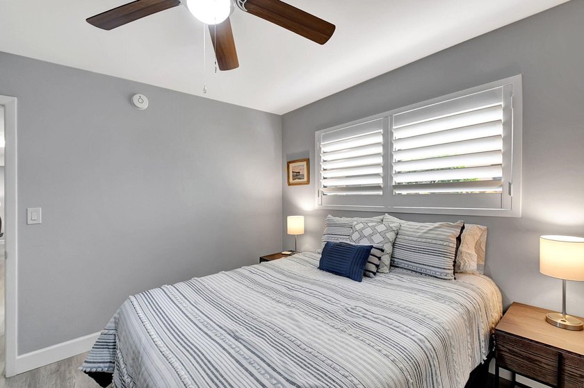 Some homes make you do the math before you even walk in the door - photo 23