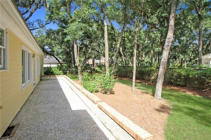 This is one of the most desirable locations and sought after - photo 34