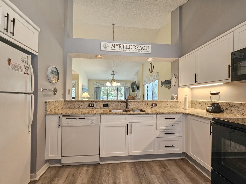 Welcome to this beautifully furnished two bedroom, two bath - photo 4