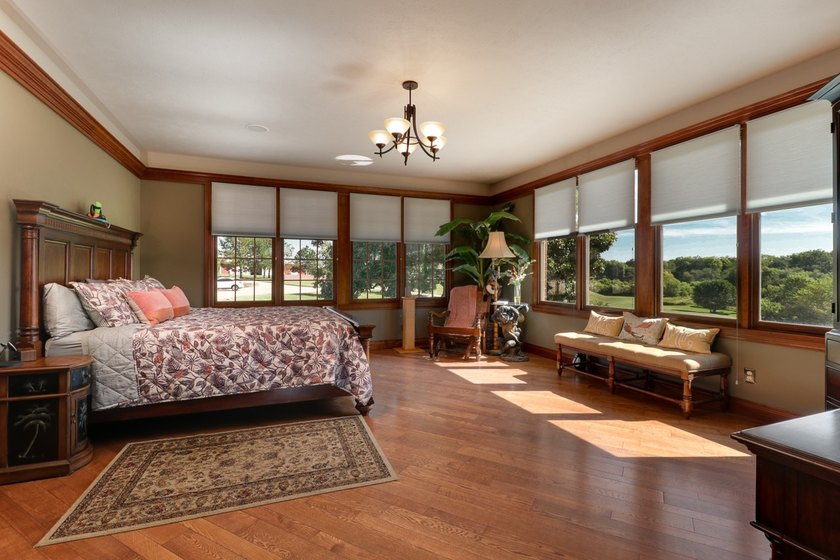 A property unlike any other in Mclean County- an all brick, 9 - photo 9