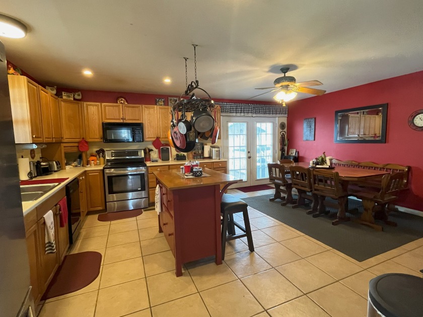 Kitchen and Dining - photo 5