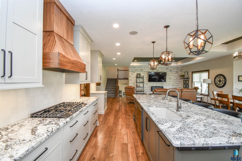 Escape the busy city life with this beautiful home, located just - photo 5