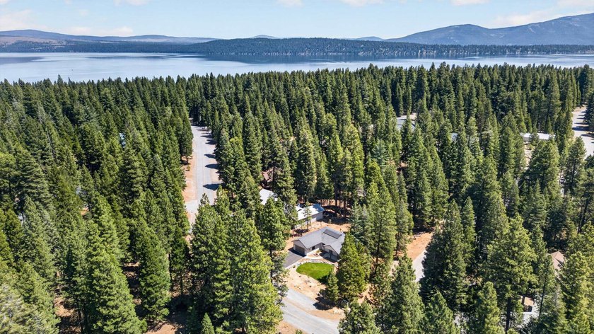 Nestled on a peaceful .42-acre corner parcel in beautiful Lake - photo 29