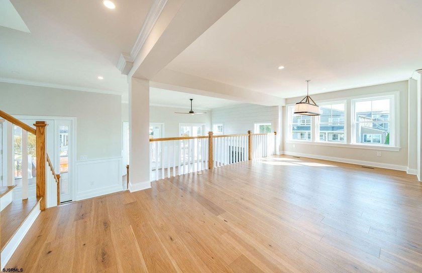 Stunning New Construction Goldcoast Home; well appointed - photo 9