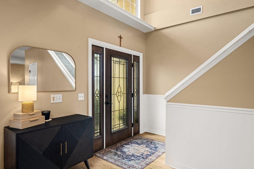 METICULOSULY Cared For, and one of the LOWEST PRICED per sq/ft - photo 4