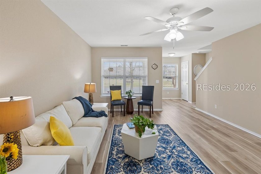 Welcome to 404 Park Side Way - a move-in ready 2-bedroom, 2 - photo 8