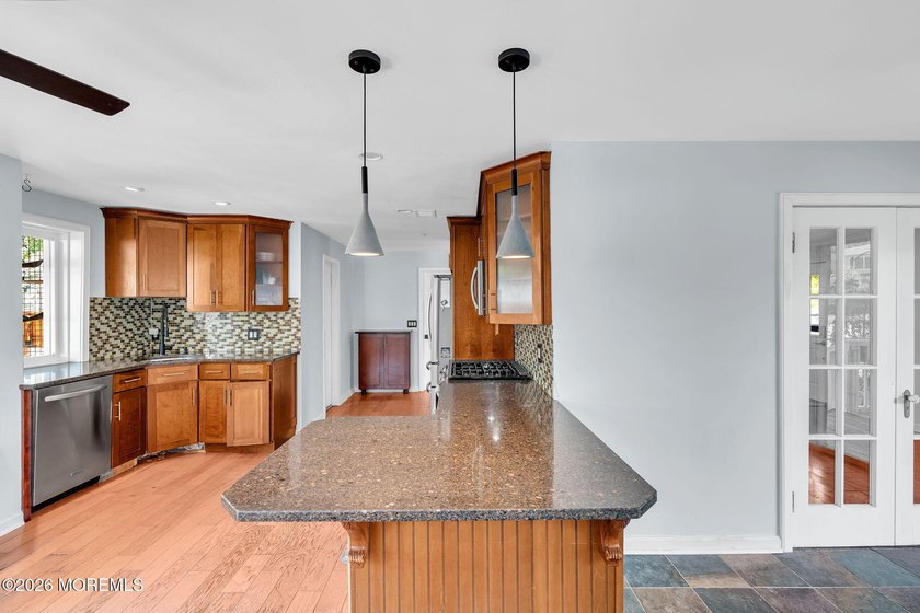 Start living the Jersey Shore lifestyle! This beautiful - photo 29
