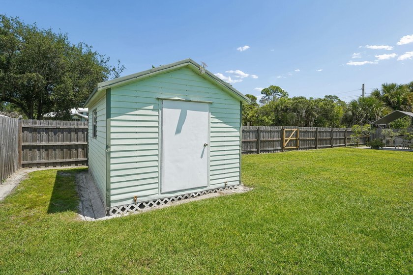 Welcome to 902 Egret Avenue in Fort Pierce! Tucked away on a - photo 39