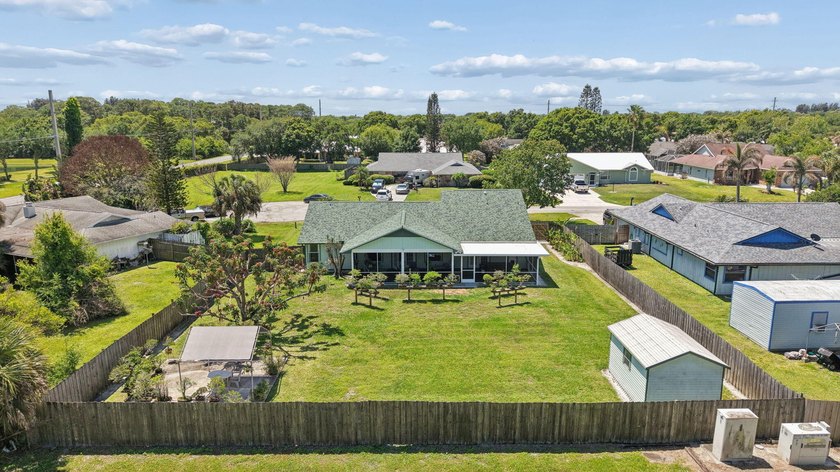 Welcome to 902 Egret Avenue in Fort Pierce! Tucked away on a - photo 43