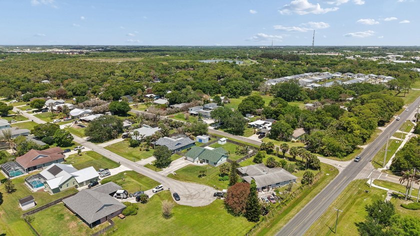 Welcome to 902 Egret Avenue in Fort Pierce! Tucked away on a - photo 52