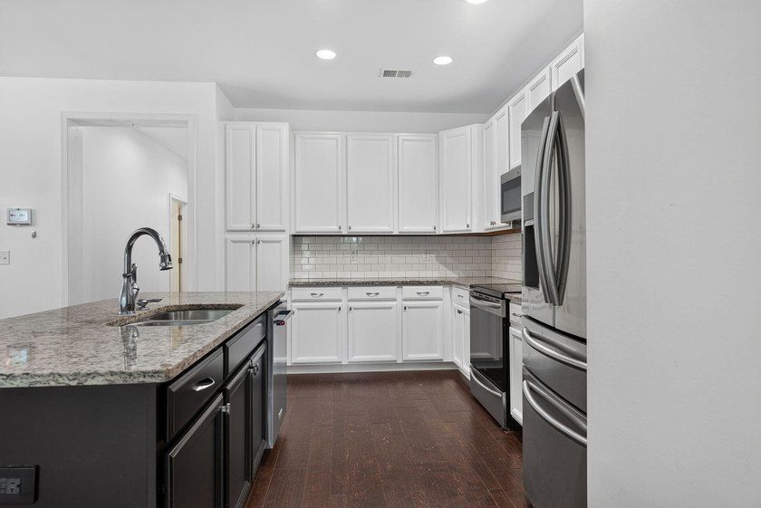 Welcome to 251 Palmetto Walk Drive, a beautifully maintained - photo 12