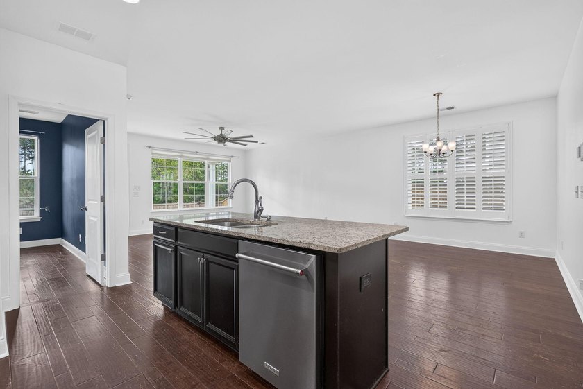 Welcome to 251 Palmetto Walk Drive, a beautifully maintained - photo 14