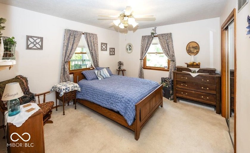 Lake Living on Lake LaSalle in Beautiful Brown County. Enter - photo 12