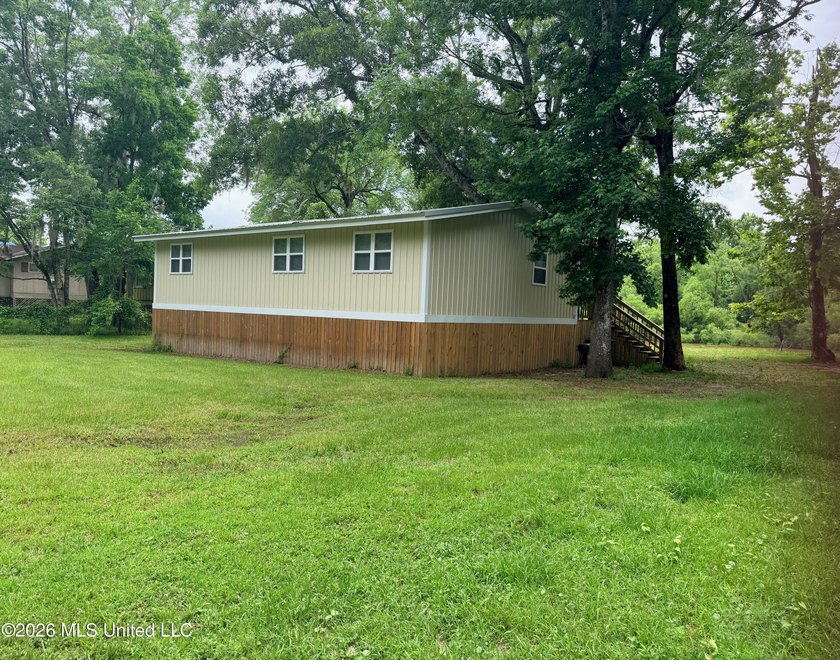 Riverfront Retreat With Panoramic Views, Sandbar Access &amp; Boat - photo 40