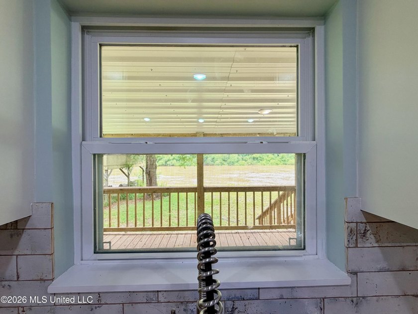 Riverfront Retreat With Panoramic Views, Sandbar Access &amp; Boat - photo 47