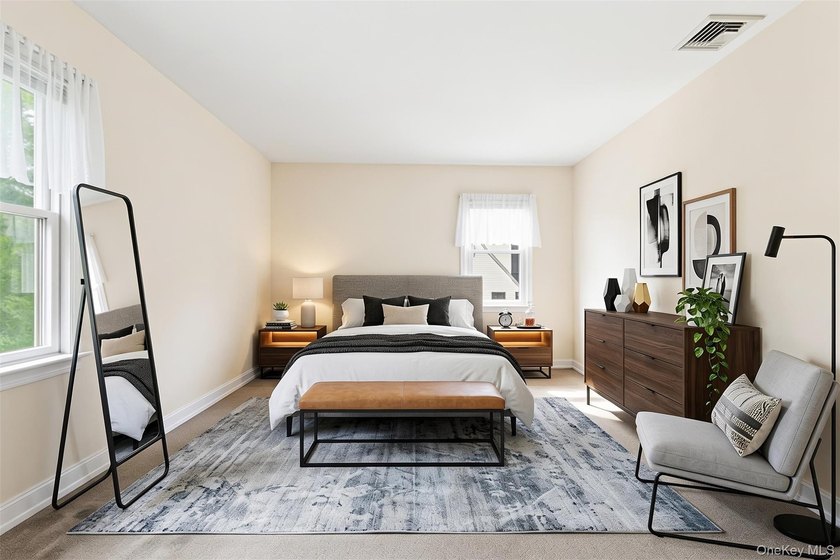 Stunning Hamptons Summer Getaway - A Perfect Blend of Comfort - photo 21