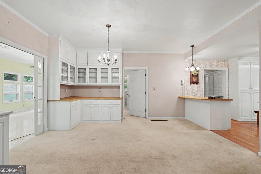 Victorian Charm on 22+ Private Acres in Spruce Creek Nestled on - photo 9