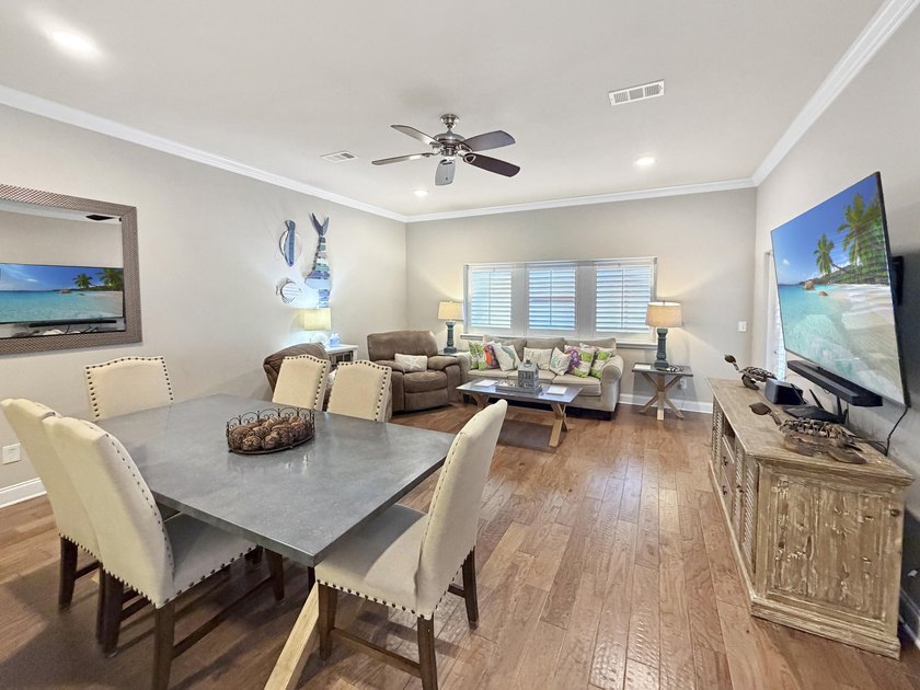 Located in the coveted ''A Building'' at Alerio, one of Miramar - photo 2