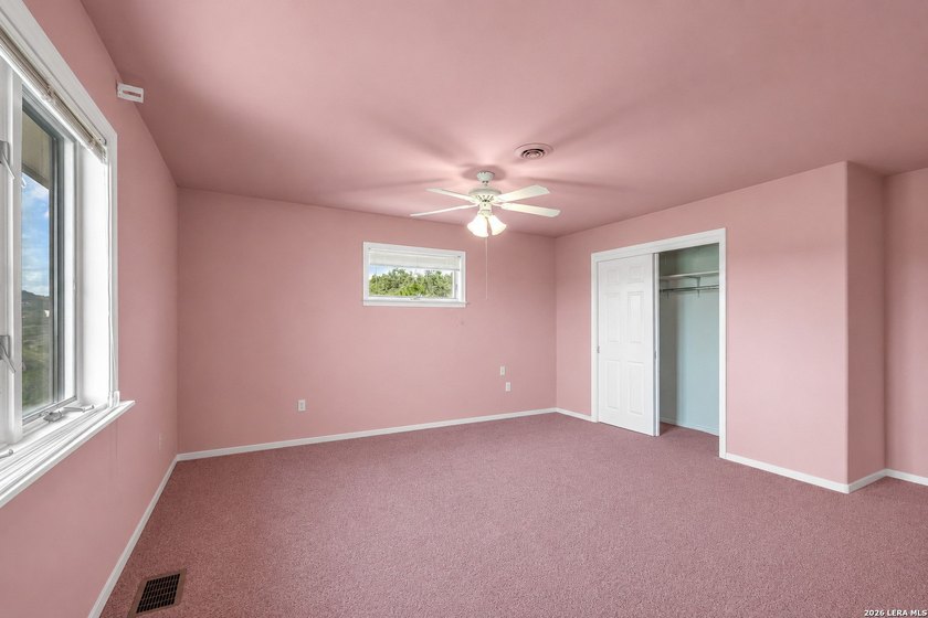 Multiple offer bid deadline is Sunday, July 19 at 5pm. Looking - photo 22