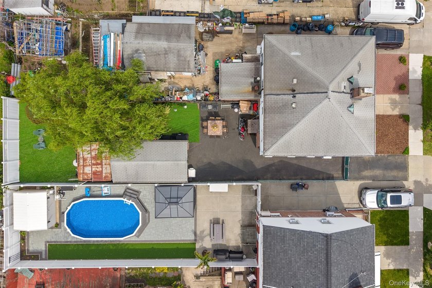 Welcome to this nice semi-attached single-family townhouse - photo 29