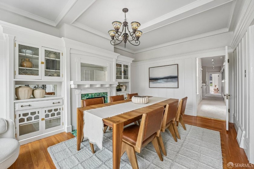 Presidio Heights at its finest! This spacious three-bedroom - photo 11