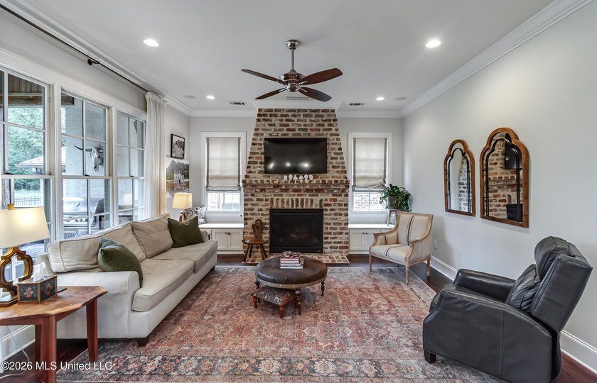 Welcome to this beautifully maintained traditional residence in - photo 12