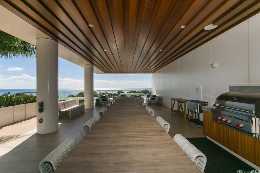 A private 4 bedroom, two-level home with its own 2,799 sf - photo 22