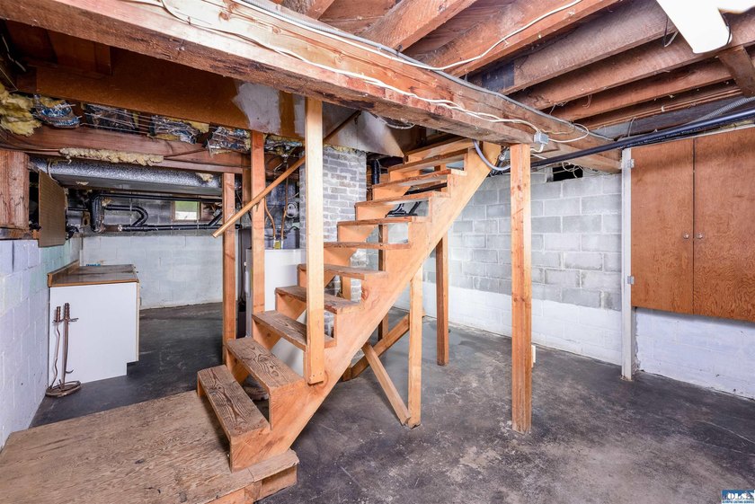 Welcome to 405 W. Spruce St. in Sequim! This charming, oversized - photo 36