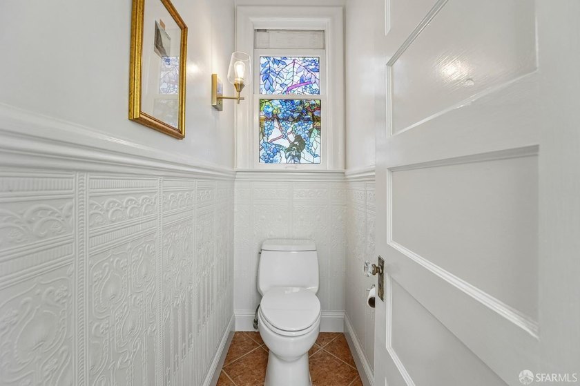 Presidio Heights at its finest! This spacious three-bedroom - photo 40