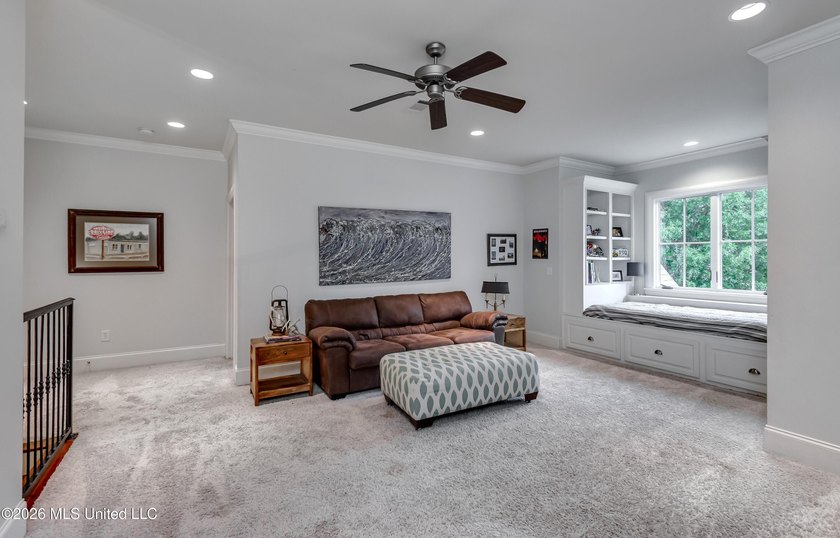 Welcome to this beautifully maintained traditional residence in - photo 45