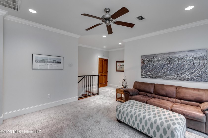 Welcome to this beautifully maintained traditional residence in - photo 46