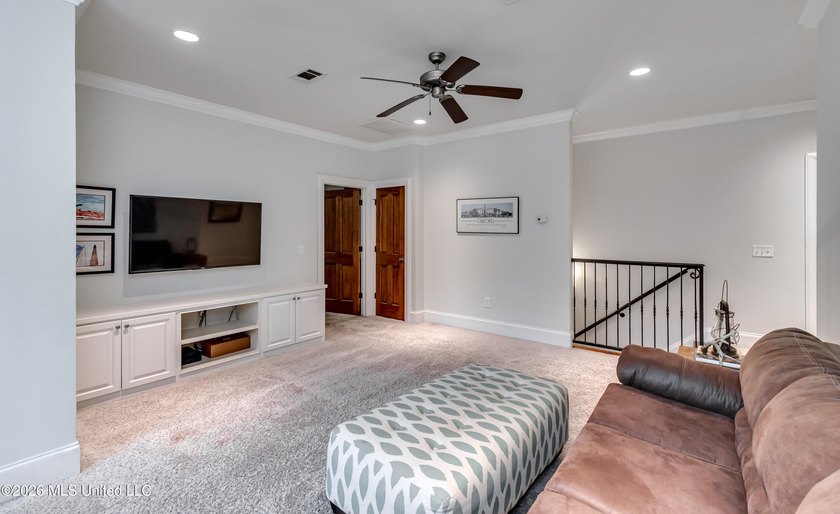 Welcome to this beautifully maintained traditional residence in - photo 47