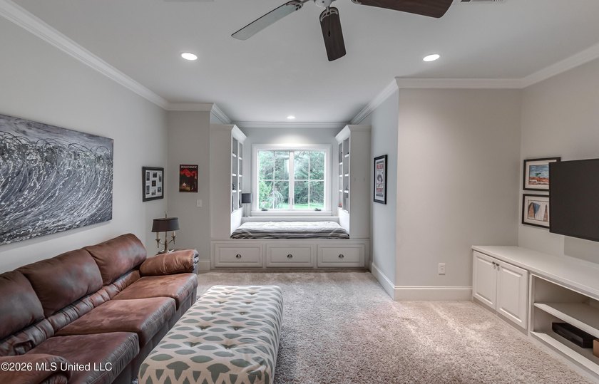 Welcome to this beautifully maintained traditional residence in - photo 48