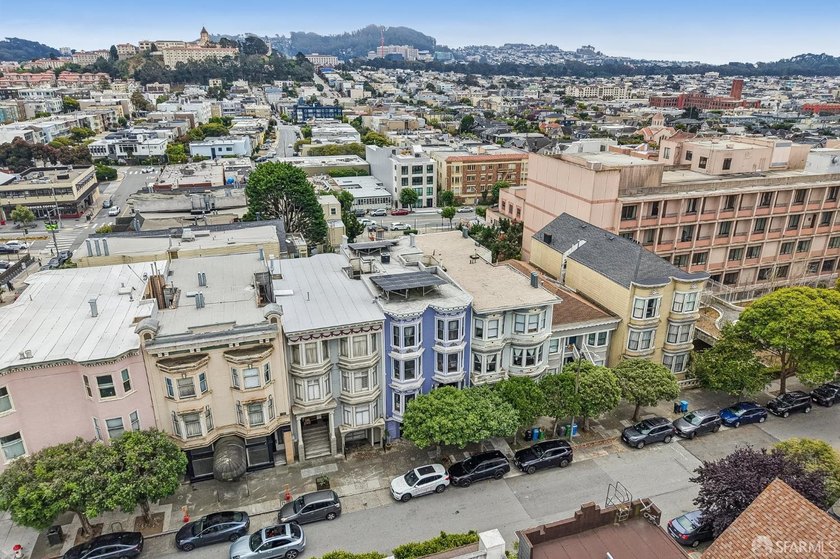 Presidio Heights at its finest! This spacious three-bedroom - photo 49
