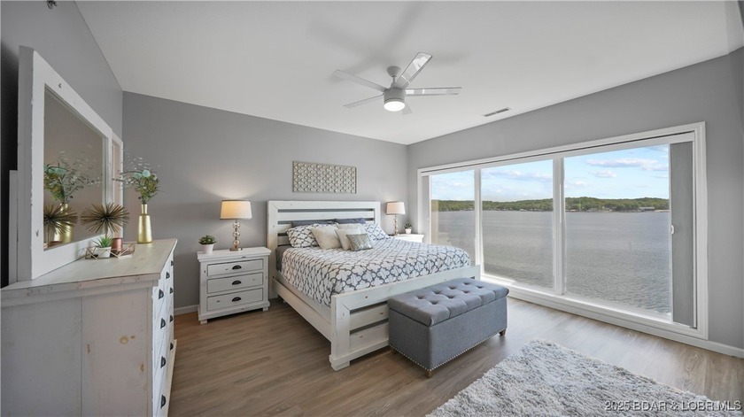 Welcome to this stunning 3 Bed/3 Bath top-floor condo at the - photo 20