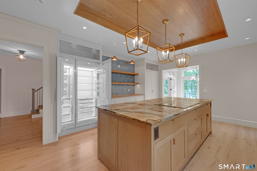 Extraordinary Waterfront Estate. Set on an exceptional 5.5-acre - photo 35