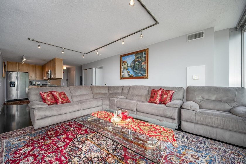Rarely available, sun-drenched 2-bedroom, 2-bath condo in highly - photo 10