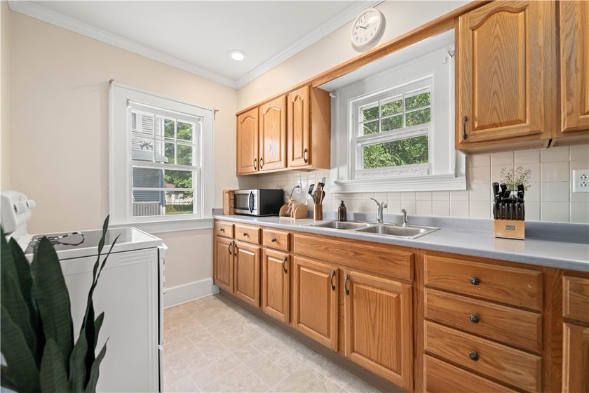 Step into timeless Irondequoit character in this beautiful - photo 11