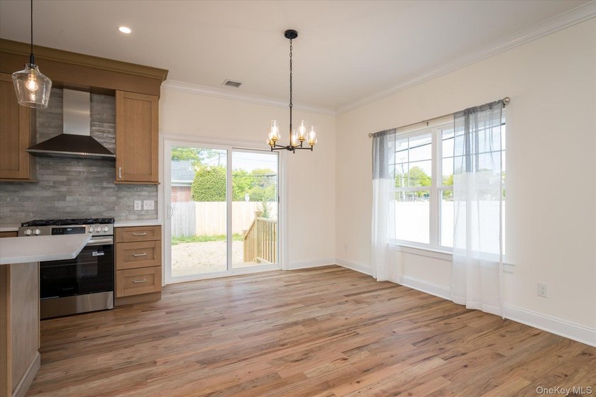 Stunning New Construction Offering Exceptional Craftsmanship &amp; - photo 14