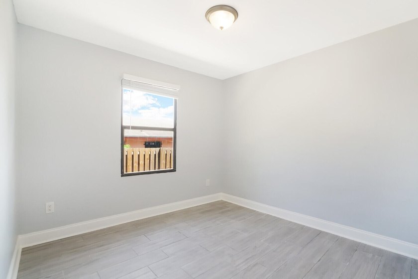 Rare opportunity to own a versatile investment property in the - photo 26