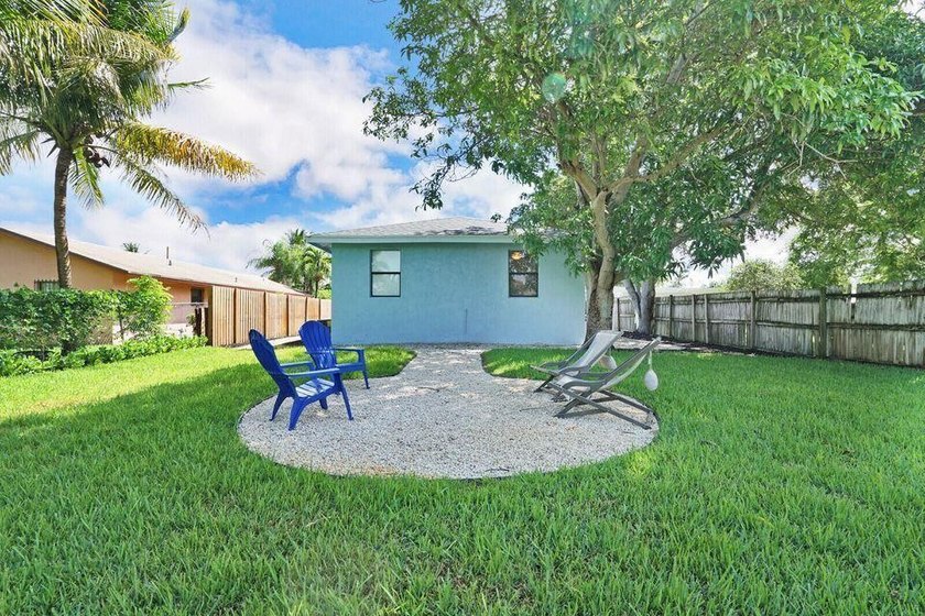 Rare opportunity to own a versatile investment property in the - photo 31
