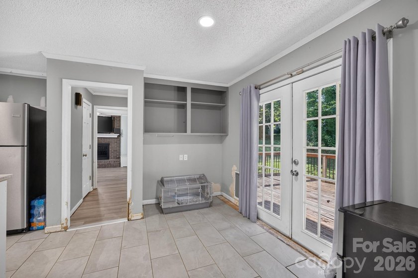 3 Bedrooms 2.5 Baths, 2 Car Garage, Excellent Neighborhood. Dual - photo 8